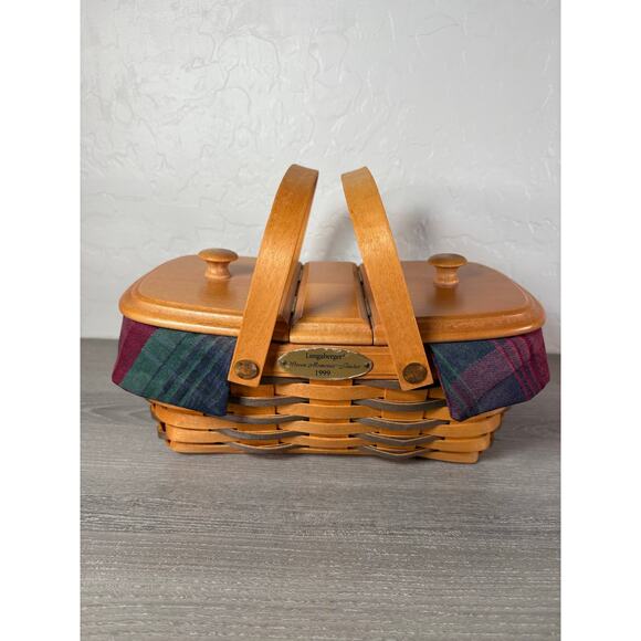 Vintage 1999 Longaberger Crawford Barn Collection Basket Signed Lid Plaid Liner - Picture 1 of 8